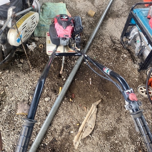 軽量4サイクルエンジン搭載のミニティラーFG200