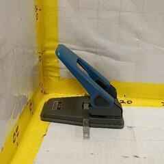 0515-235 穴あけパンチ　文房具　No.830