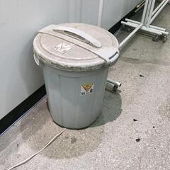 0515-053 ゴミ箱  45㍑　汚れ有り