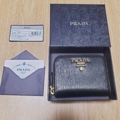 【総額35万円以上】ほぼ新品　PRADA 4つまとめ　セットの画像