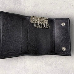 【総額35万円以上】ほぼ新品　PRADA 4つまとめ　セットの画像