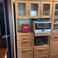 食器棚⚠️レンジや炊飯器など家電は付きません　　　　