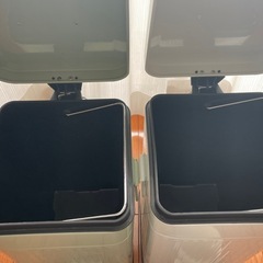 ゴミ箱　2つセットの画像