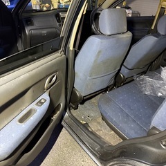車の室内清掃、脱臭　