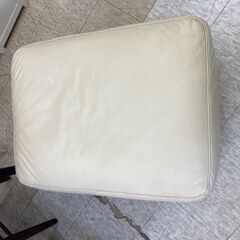 【ジモティー割引で最大15％OFF⭐️】  スクエア ソファー ...