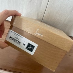【1度のみ着用】クリスチャンルブタン  パンプスの画像
