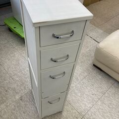 【ジモティー割引で最大15％OFF⭐️】  ４段 引き出し 収納...