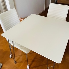 IKEAダイニングテーブルセット　椅子2脚
