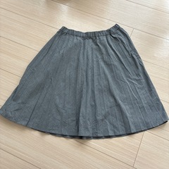 UNIQLO150㎝　プリーツスカート