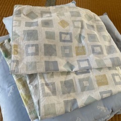 枕3個の画像