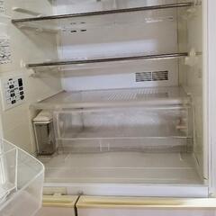 昨日まで使ってた冷蔵庫の画像