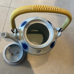 有田焼・手書き染付６合土瓶・の画像