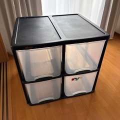 衣装ケース
