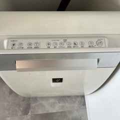 空気清浄機　シャープ2017年製の画像