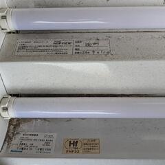 LED蛍光灯照明器具の画像