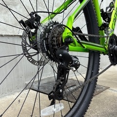 キャノンデール27.5マウンテンバイクの画像