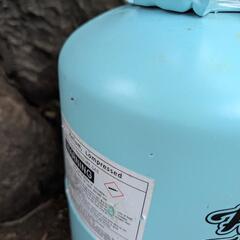 ヘリウムガス 空 ボンベ インテリア ガーデニング用 の画像