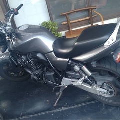 CB400SF Revo