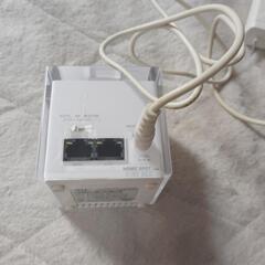 卓上ミニ wi-fi ルーターau PXH11まだ 役中メーカー 関係ない普通のルーター使えるの画像