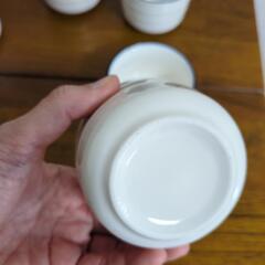 食器　小鉢　湯呑み　ナチュラル　白の画像