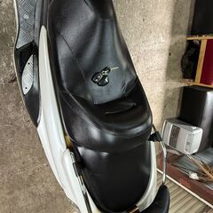 ⭕️⭕️5/17日まで⭕️⭕️マジェスティ250C⭕️⭕️ ローダウンカスタム/社外マフラー/5連メーター/柏市の画像