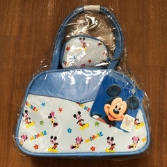 ミッキーマウス　ミニバッグ　　コインケース付き　子供用　　　　