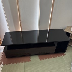 55インチまで対応！　テレビ台
