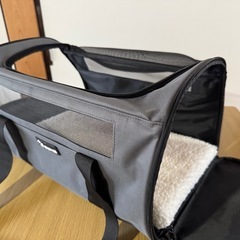 猫専用キャリーバッグ（大型猫可）の画像