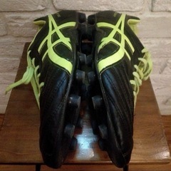アシックス DS LIGHT 28cm サッカースパイク　ブラック×イエローの画像
