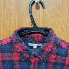ユニクロカジュアルシャツの画像