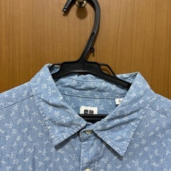 ユニクロカジュアルシャツの画像