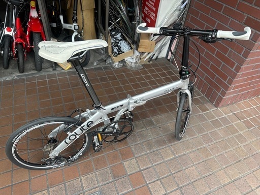★美品★20インチ　DAHON カスタム　軽量アルミフレーム　10speed　シルバー ☆美品☆20インチ DAHON カスタム 軽量アルミフレーム 10speed シルバー