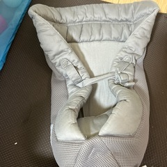 エルゴベビー 抱っこ紐 インサート　抱っこひも　メッシュ　グレー...