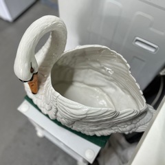 白鳥のフラワーポット
