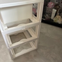 プラスチック引き出しの画像