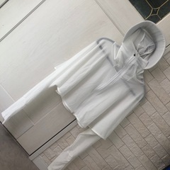 ⭐️夏の必需品⭐️UVカットフルジップ薄手フード付き