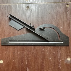 丸ノコ ガイド