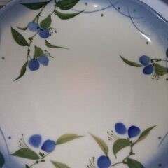 未使用　たち吉　つゆ草ペア２枚　 貫入入り　深皿 ２０㎝　高さ4.5㎝の画像