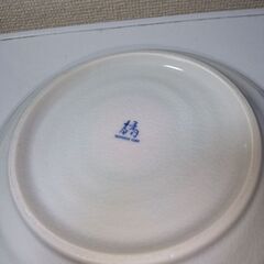 未使用　たち吉　つゆ草ペア２枚　 貫入入り　深皿 ２０㎝　高さ4.5㎝の画像