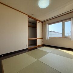 閑静な住宅地に駐車場およびトランクルーム付、ファミリー・外国人歓迎！！ - 賃貸（マンション/一戸建て）