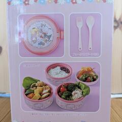 (483)【新品未使用】フラワー３段ピクニックランチボックス サンリオ sanrio SANRIOの画像