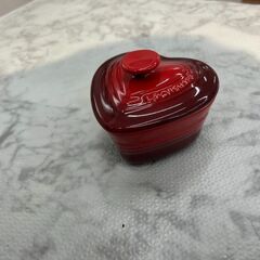  ▼値下げ▼新品・未使用 ルクルーゼ ラムカン・ダムール (S・フタ付き) チェリーレッド店頭販売 南区花畑の画像