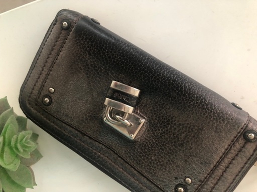 格安で⭐️クロエ⭐️ 鍵付き男女兼用　長財布　ラウンド