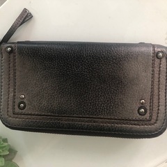 格安で⭐️クロエ⭐️ 鍵付き男女兼用　長財布　ラウンド の画像