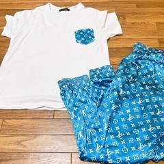 Tシャツ