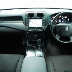 【いつかはクラウン】200系アスリート🚓高い質感と高次元の走行性...