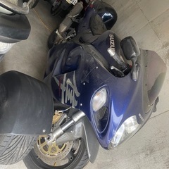 GSX1300R 隼　バックステップ　マフラー