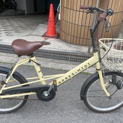 APRES x MIDI 20インチ 自転車 クリームボディー 鍵付き