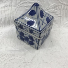 ☆ドリーム２号館☆染付 辻堂 香合 ＊箱ダメージ有の画像