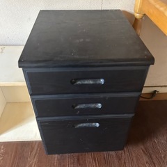 木製キャビネット